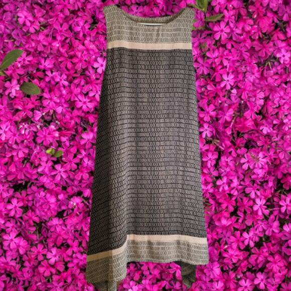 Signature 14 sleeveless, lined, flowy, handkerchief dress. Party, Office, fall. - Picture 1 of 1